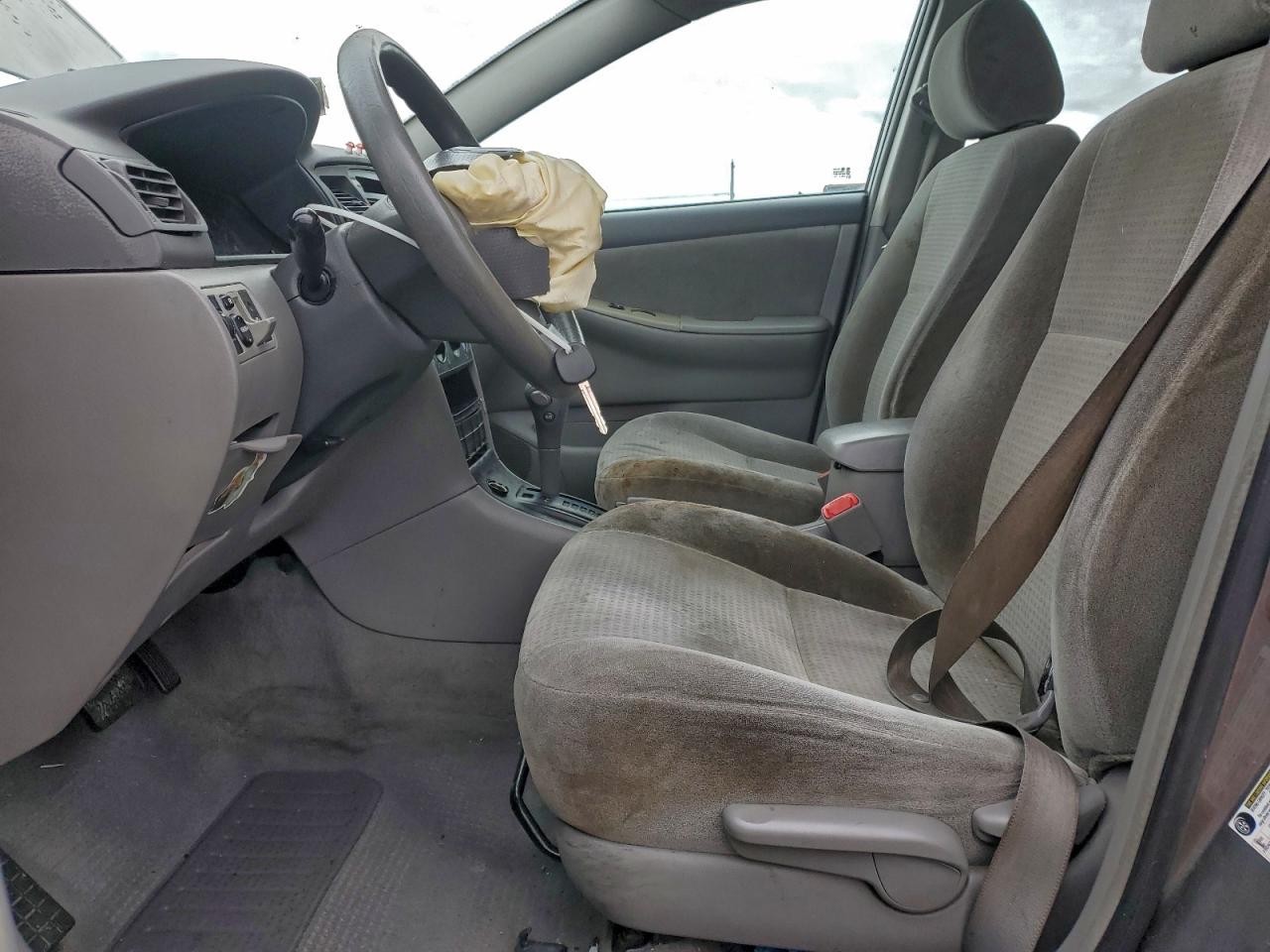 2007 TOYOTA COROLLA CE photo 7