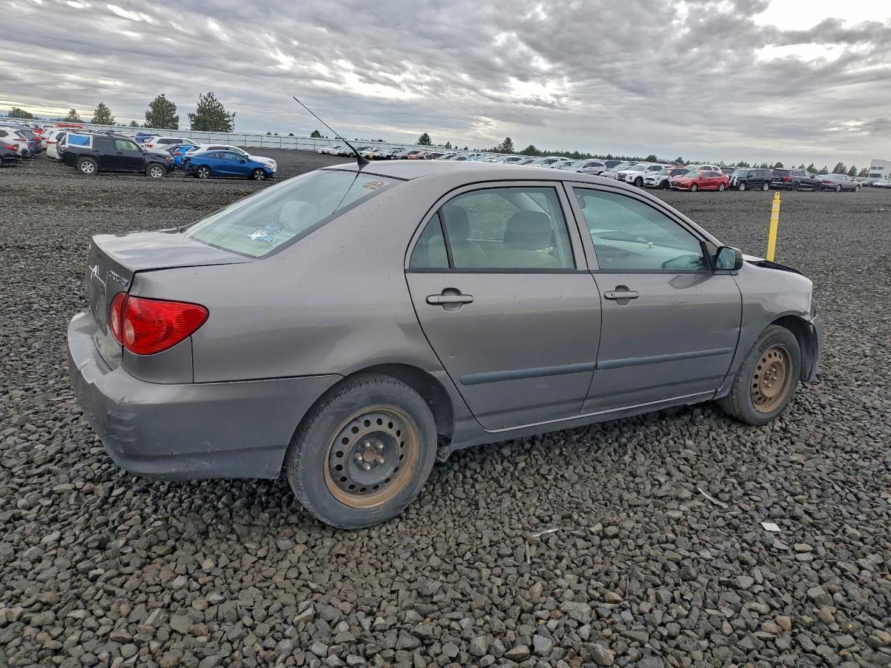 2007 TOYOTA COROLLA CE photo 3