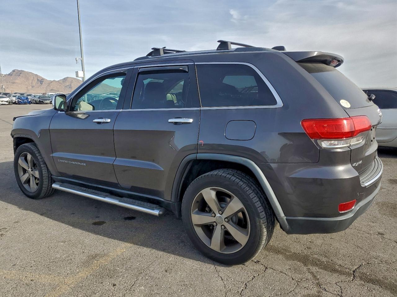 2016 JEEP GRAND CHEROKEE LIMITED photo 2