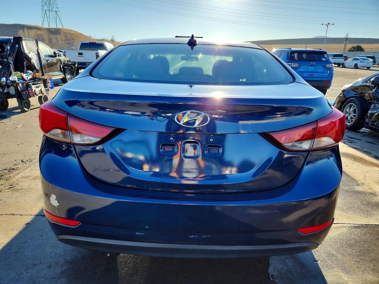 2016 HYUNDAI ELANTRA SE photo 11