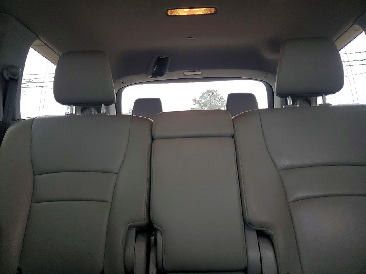 2016 HONDA PILOT TOURING photo 10