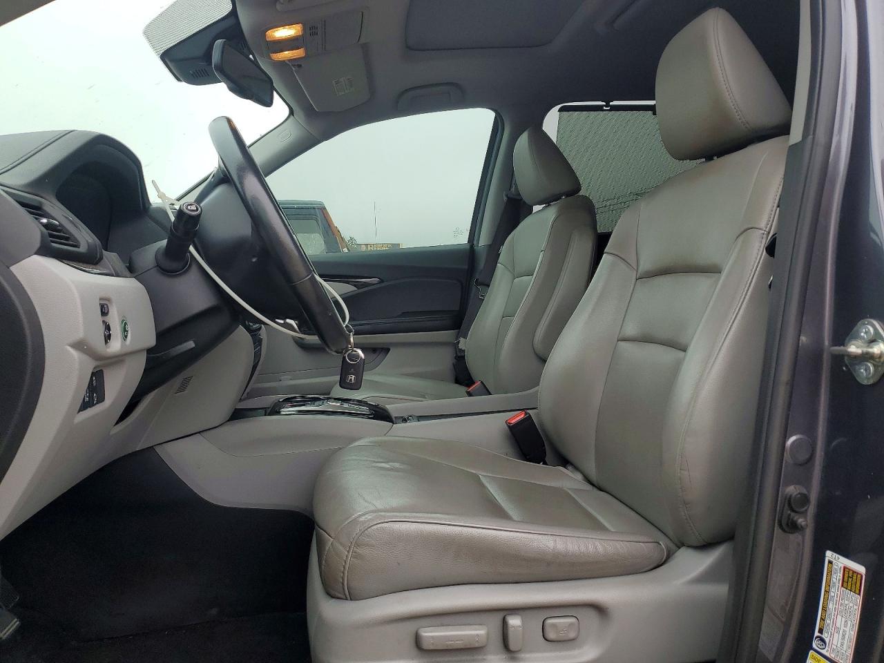2016 HONDA PILOT TOURING photo 7