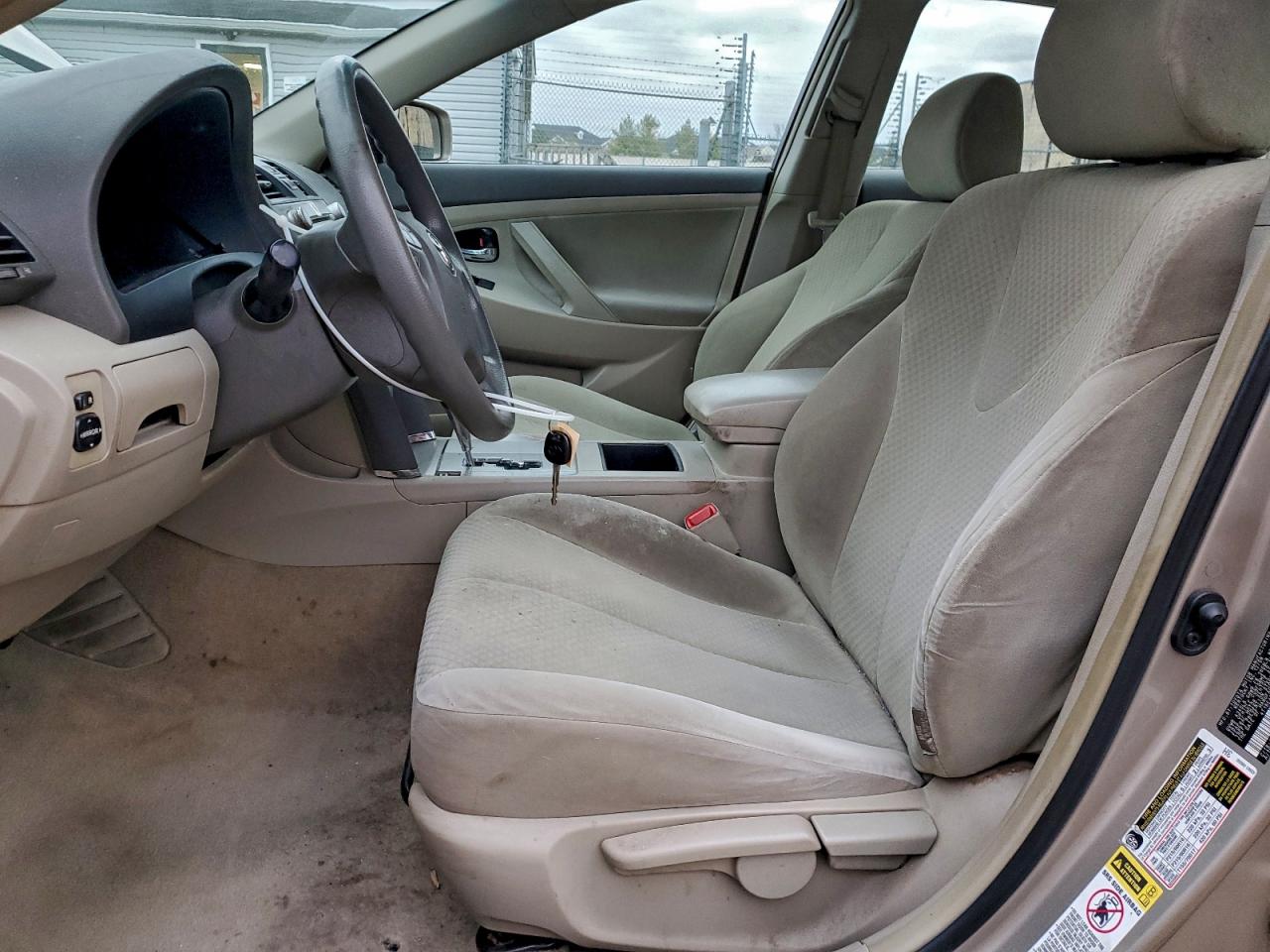 2009 TOYOTA CAMRY BASE photo 7