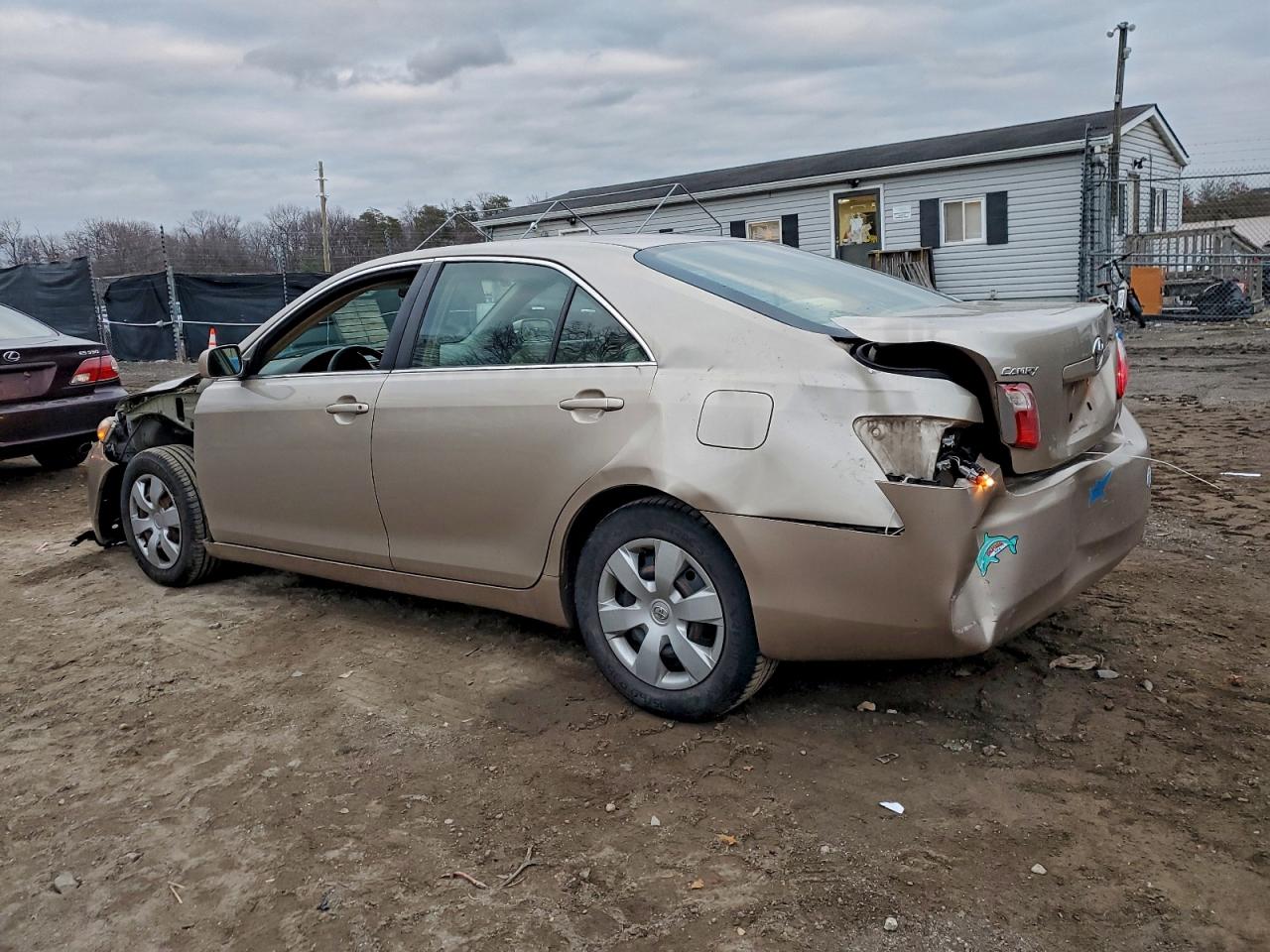 2009 TOYOTA CAMRY BASE photo 2
