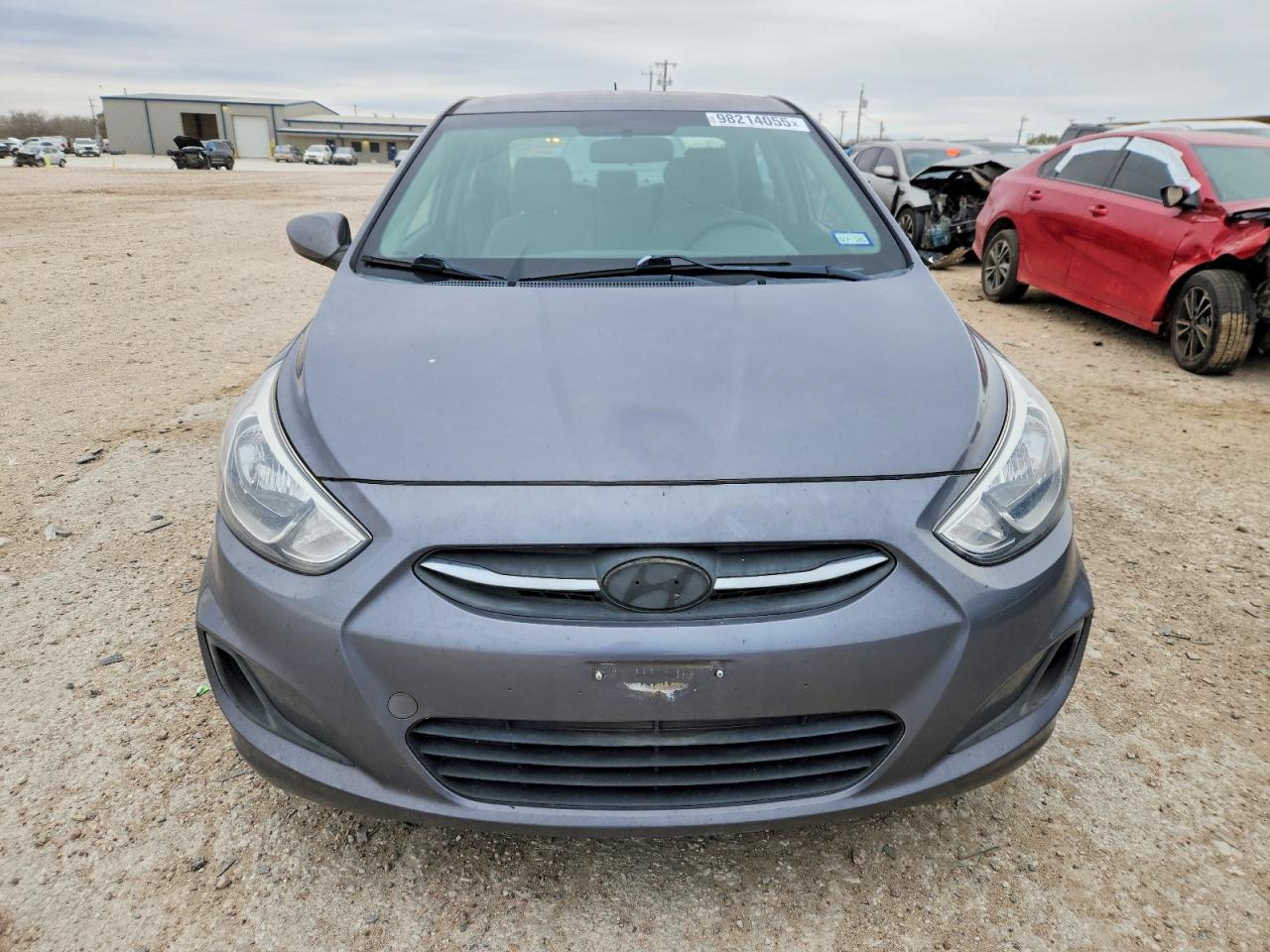 2017 HYUNDAI ACCENT SE photo 5
