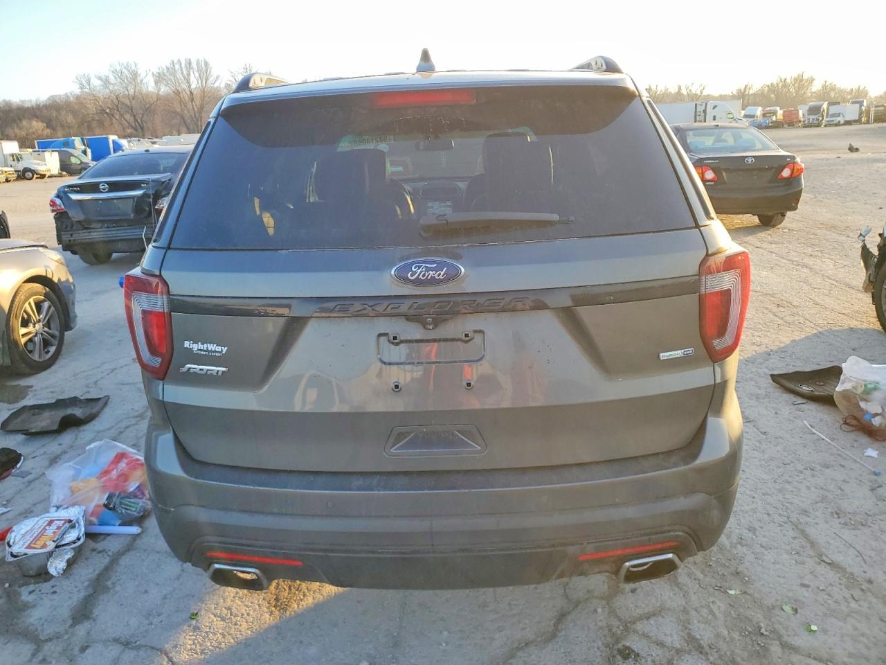 2017 FORD EXPLORER SPORT photo 6