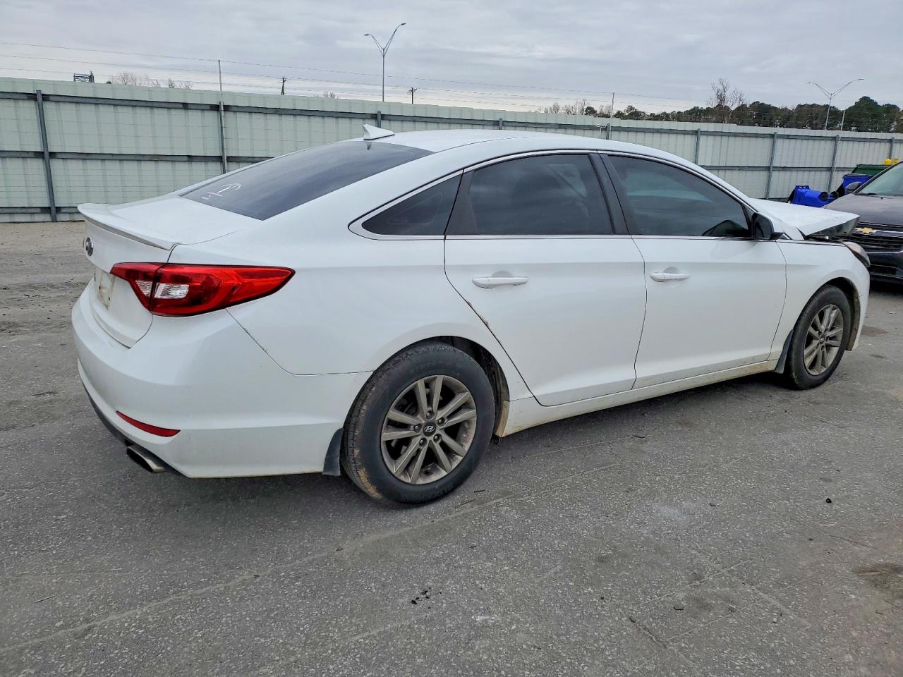 2016 HYUNDAI SONATA SE photo 3