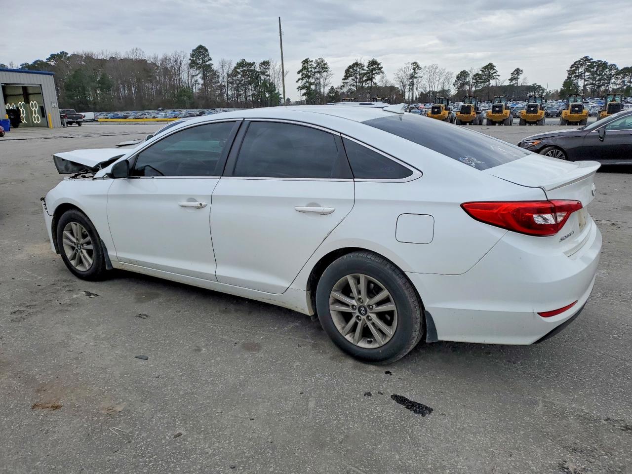 2016 HYUNDAI SONATA SE photo 2