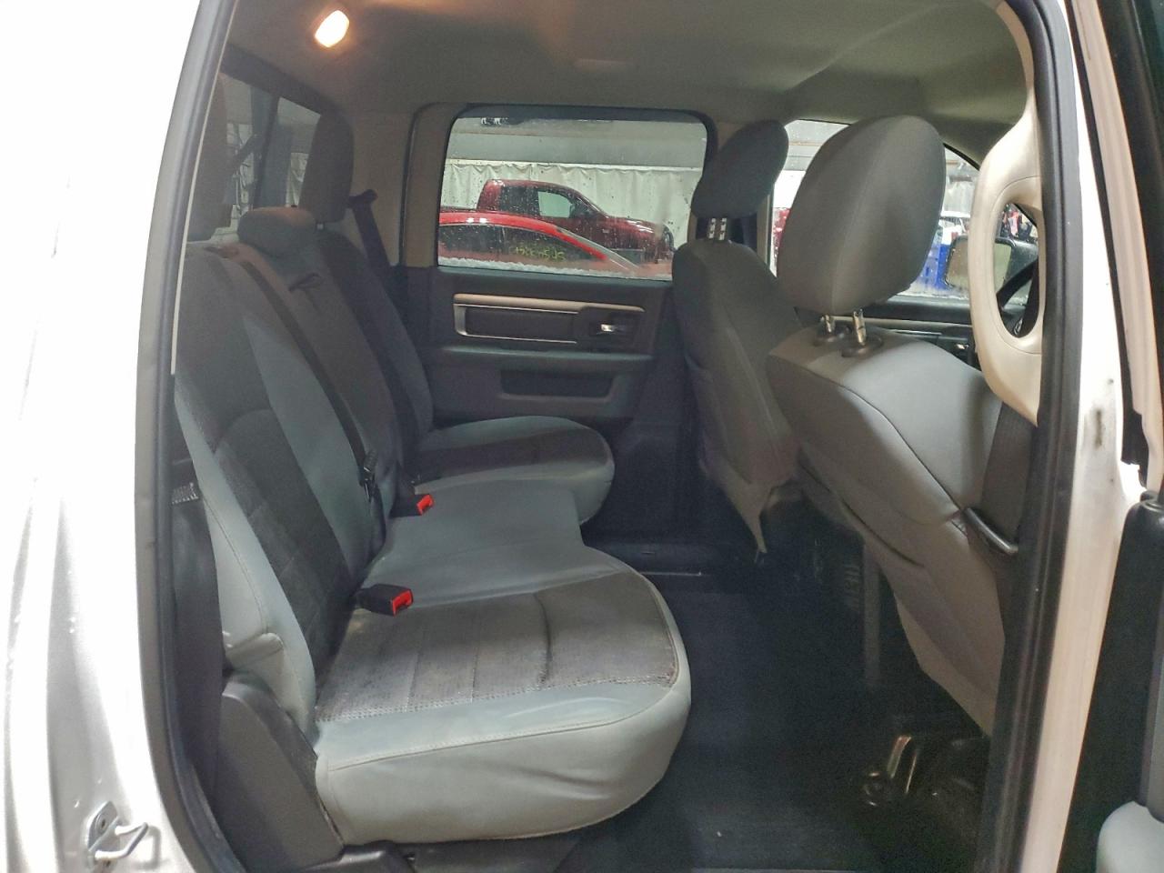 2013 RAM 1500 SLT photo 10