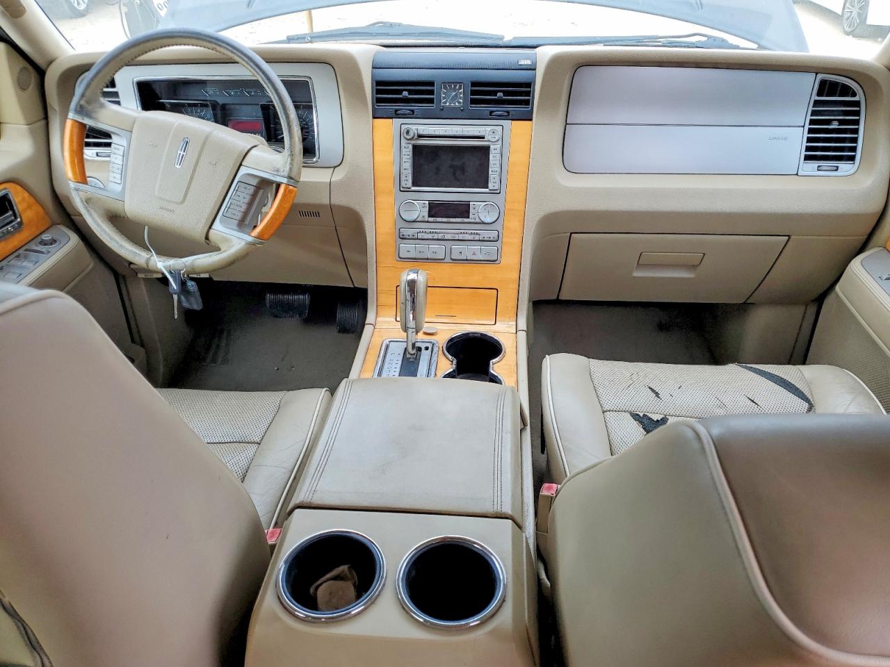 2007 LINCOLN NAVIGATOR L photo 8