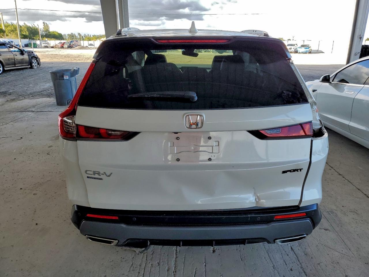 2025 HONDA CR-V SPORT-L photo 6