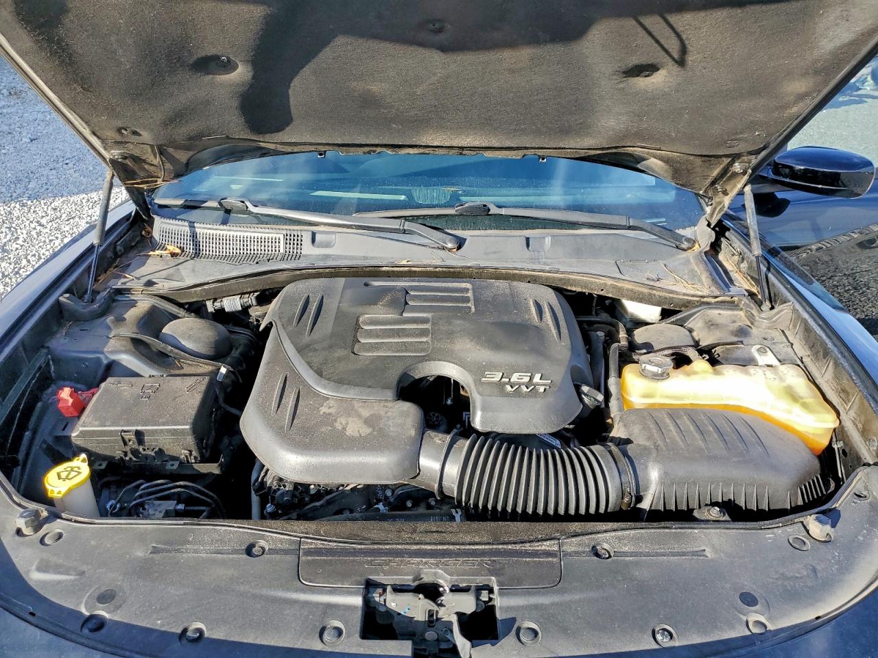 2018 DODGE CHARGER SXT photo 11