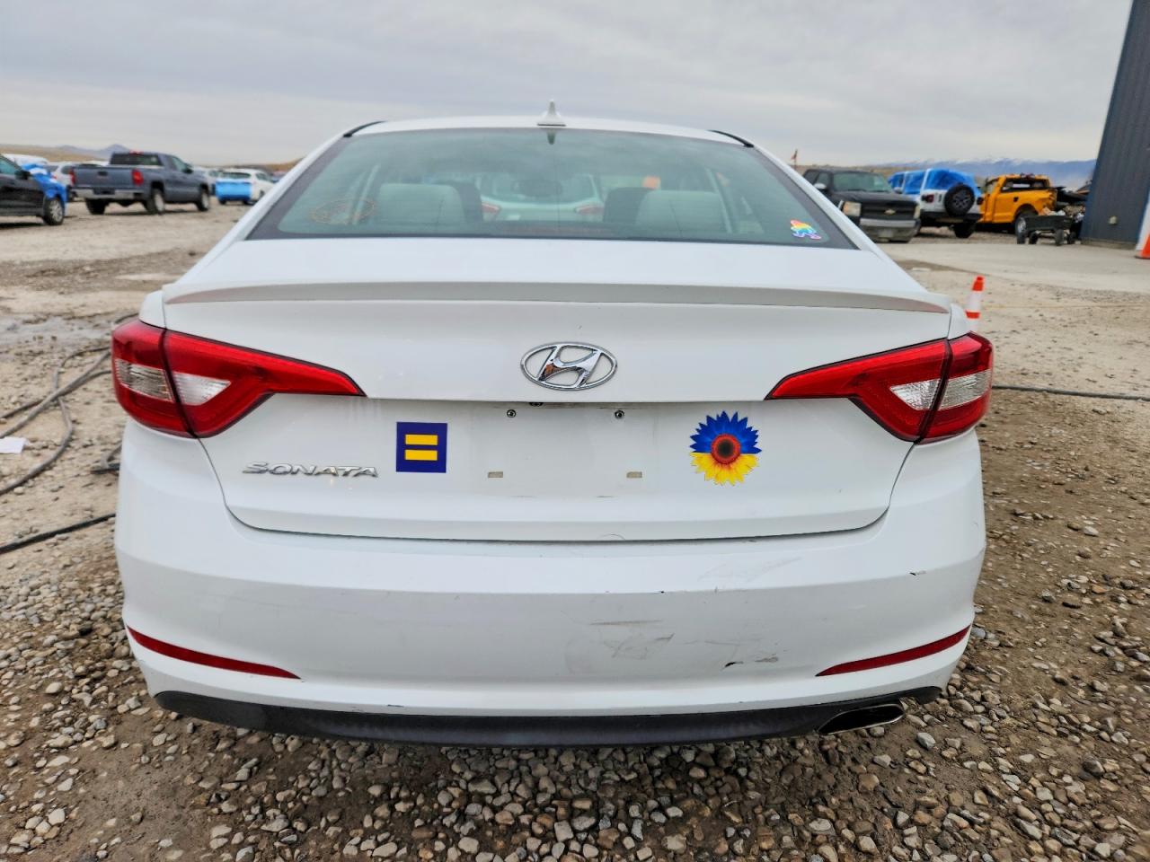 2016 HYUNDAI SONATA SE photo 6