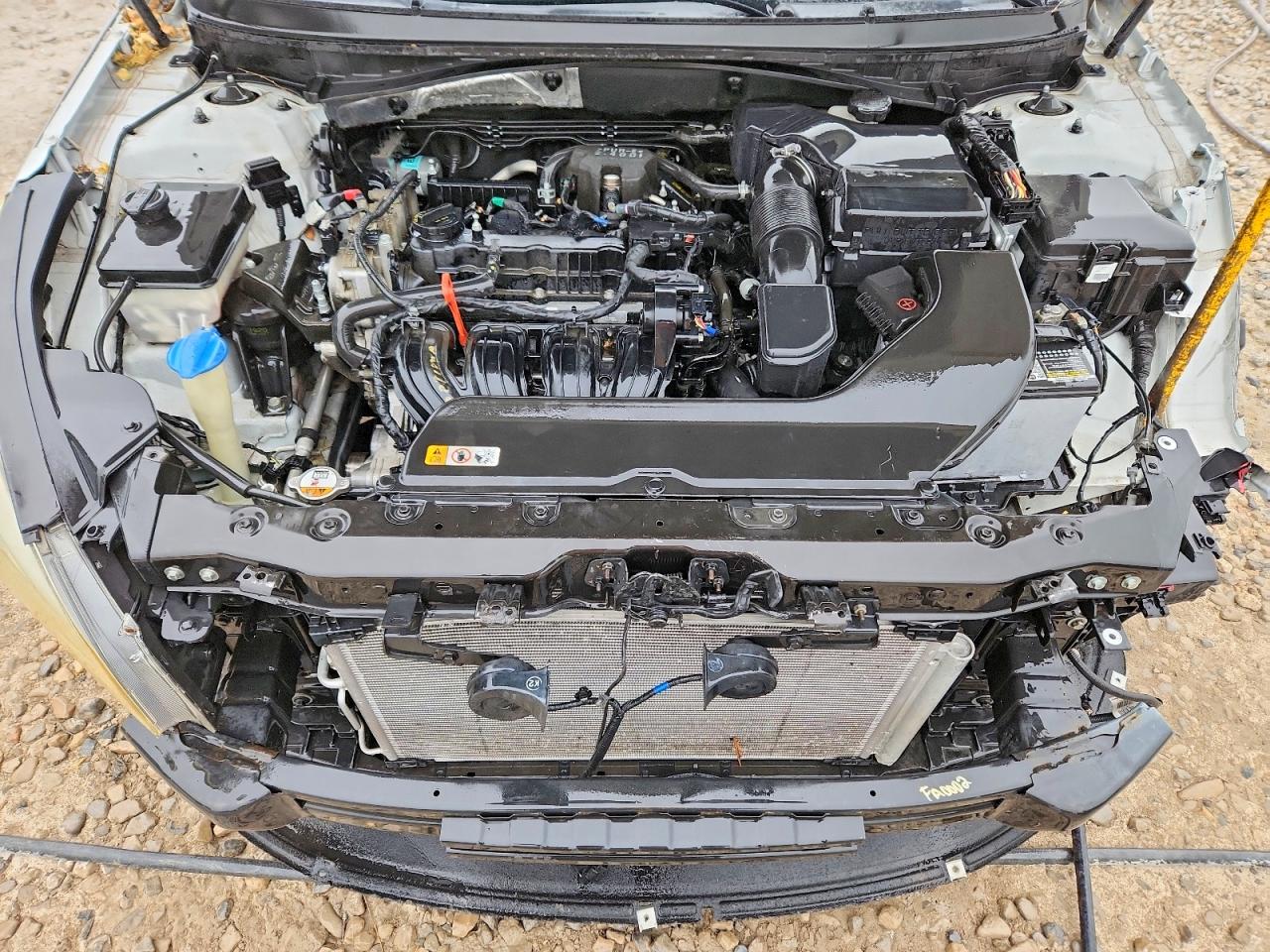 2016 HYUNDAI SONATA SE photo 11