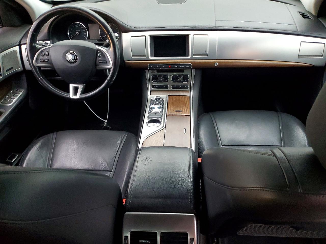 2015 JAGUAR XF 2.0T PREMIUM photo 22
