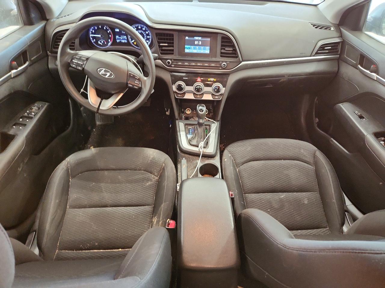 2019 HYUNDAI ELANTRA SE photo 15