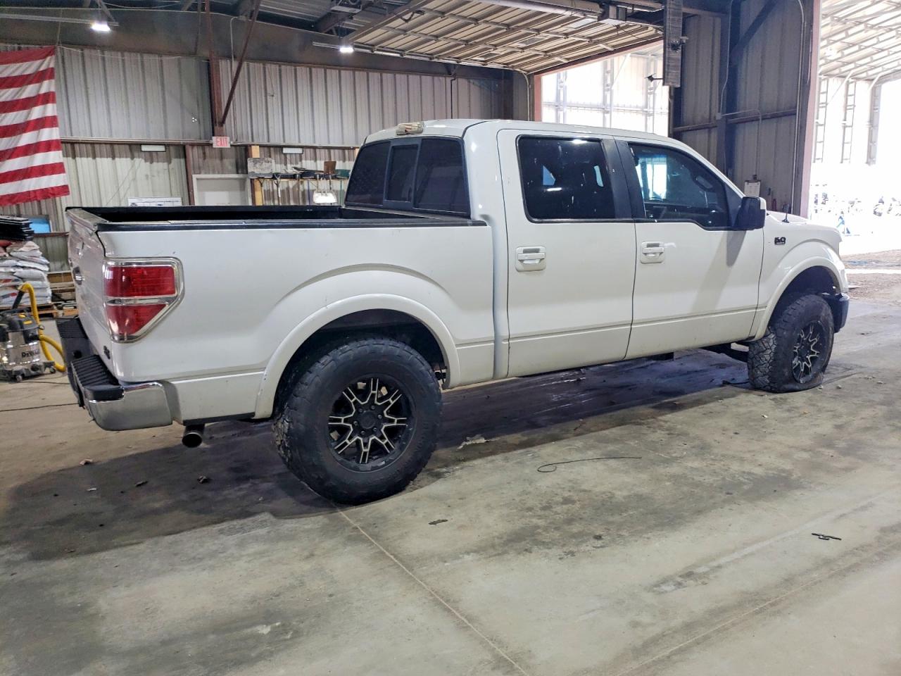 2011 FORD F150 SUPERCREW photo 3