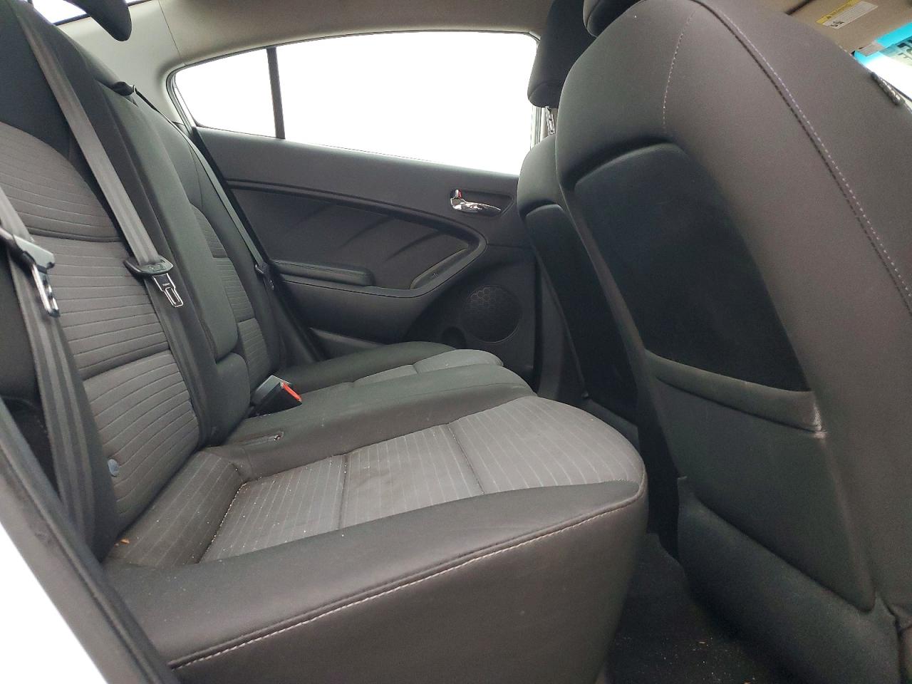 2015 KIA FORTE LX photo 10