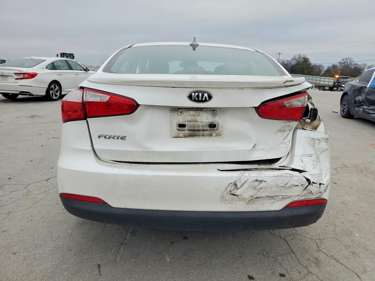 2015 KIA FORTE LX photo 6