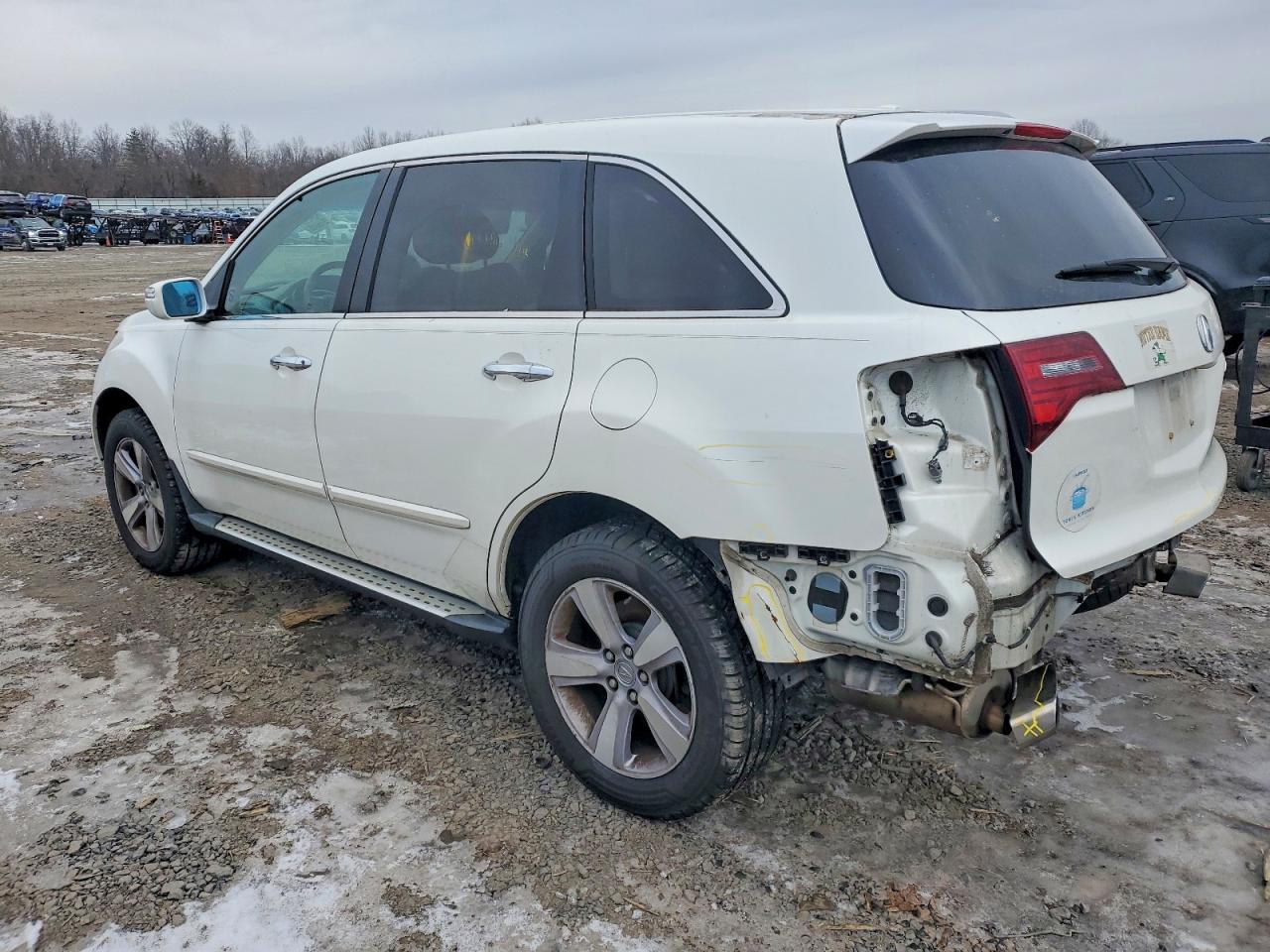 2013 ACURA MDX photo 2