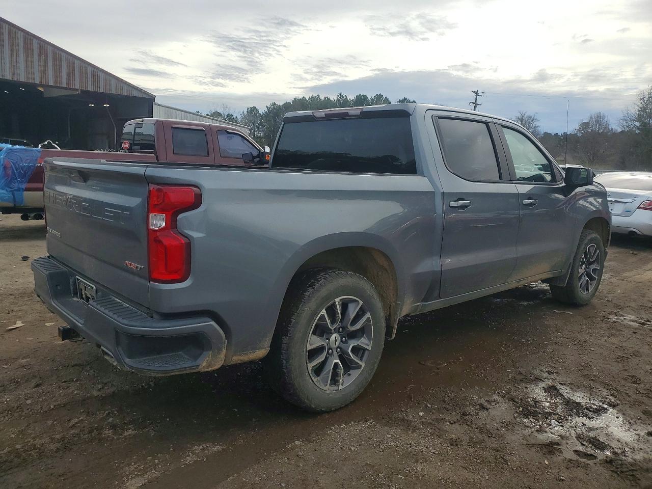 2021 CHEVROLET SILVERADO K1500 RST photo 3
