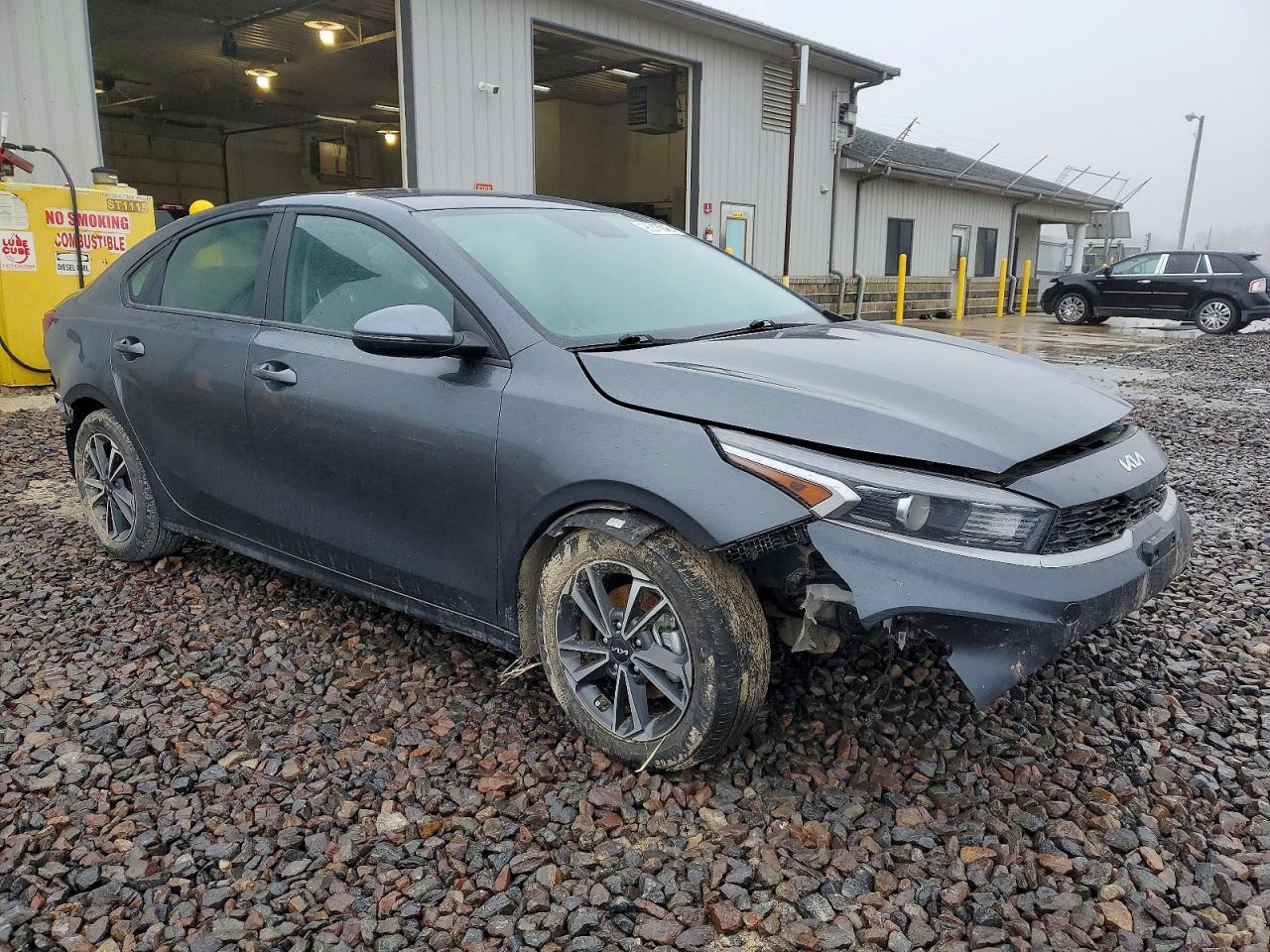2024 KIA FORTE LX photo 4