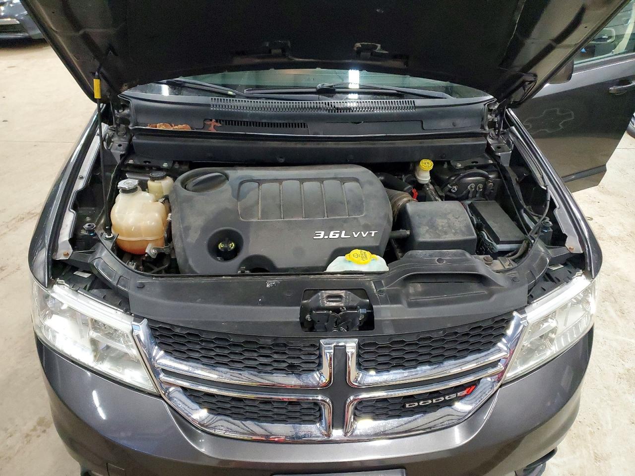 2015 DODGE JOURNEY SXT photo 12