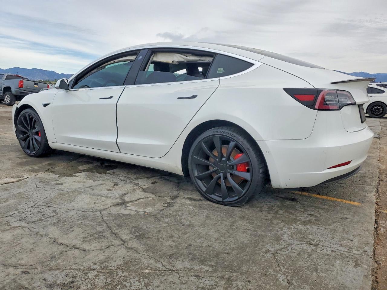 2020 TESLA MODEL 3 photo 2