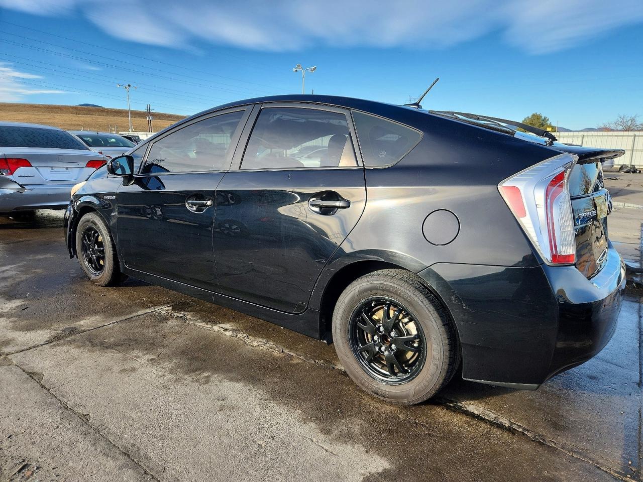 2013 TOYOTA PRIUS photo 3