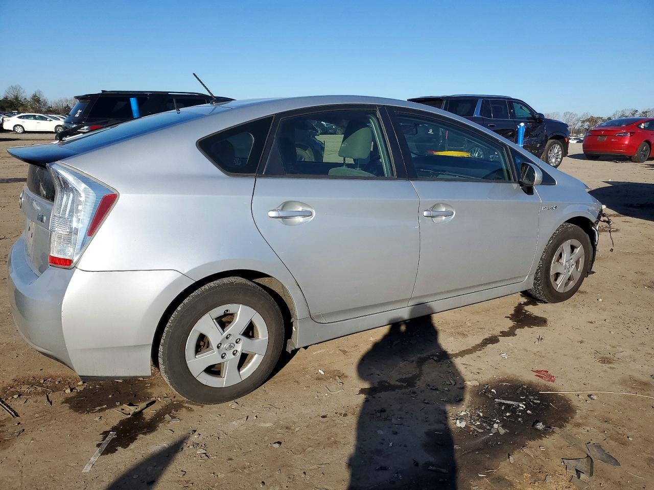 2011 TOYOTA PRIUS photo 5