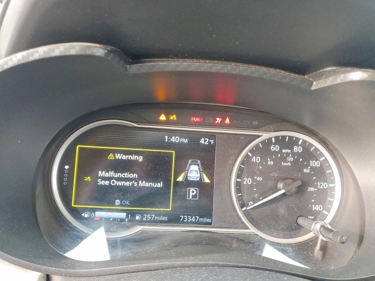 2020 NISSAN VERSA SV photo 17