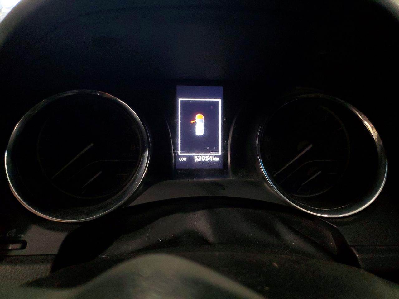 2019 TOYOTA CAMRY LE photo 9