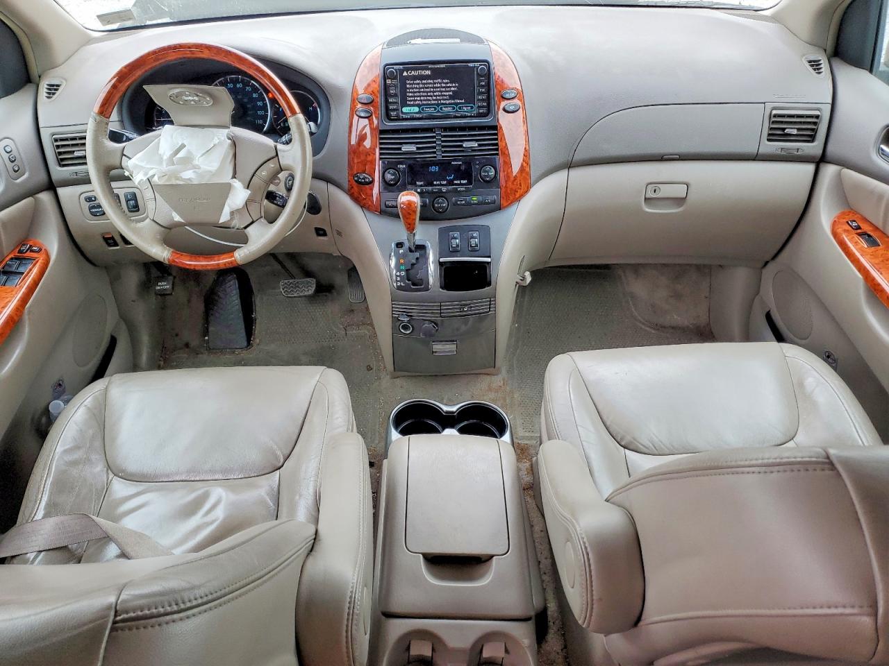 2006 TOYOTA SIENNA XLE photo 15