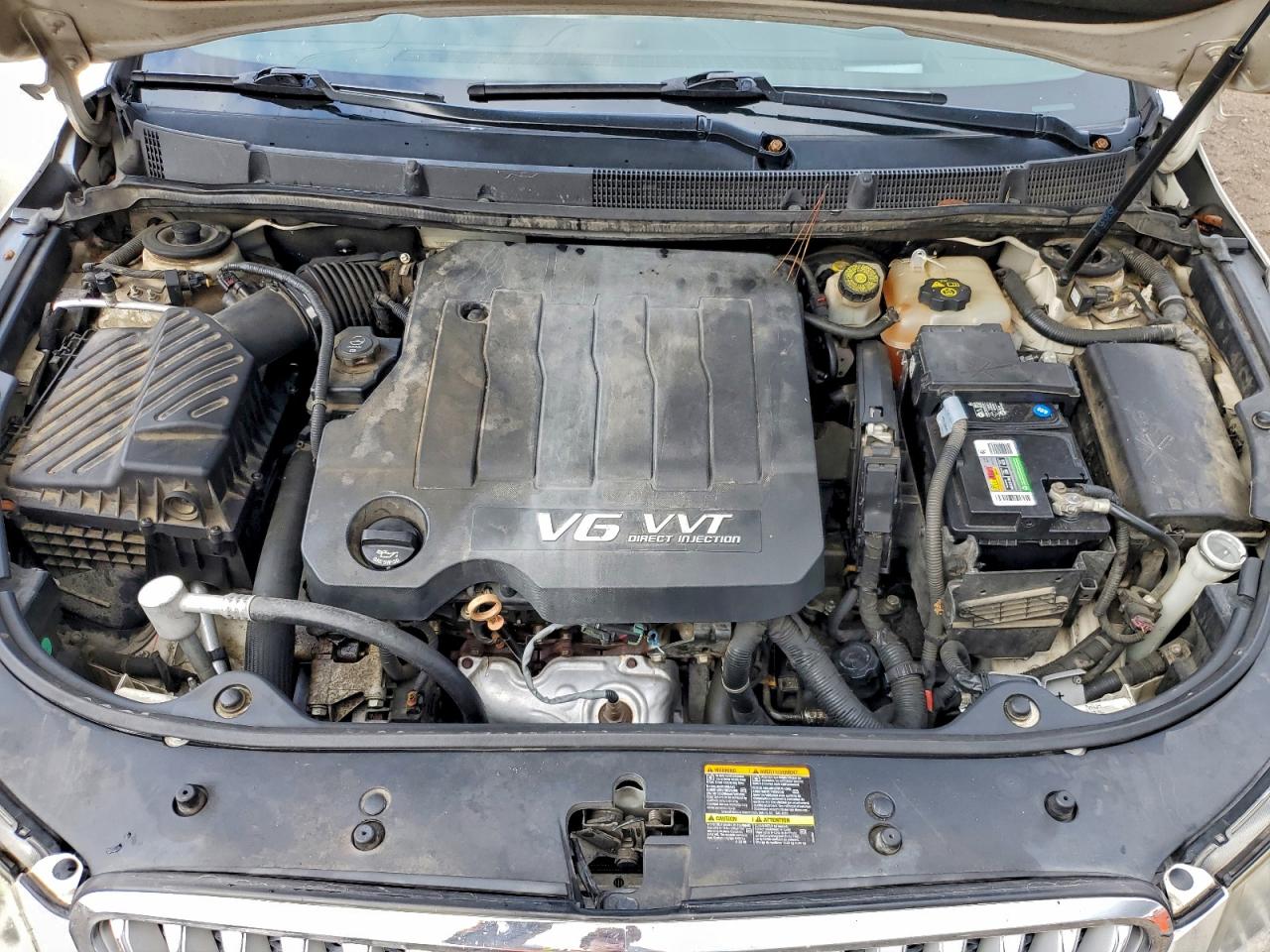 2011 BUICK LACROSSE CXS photo 11