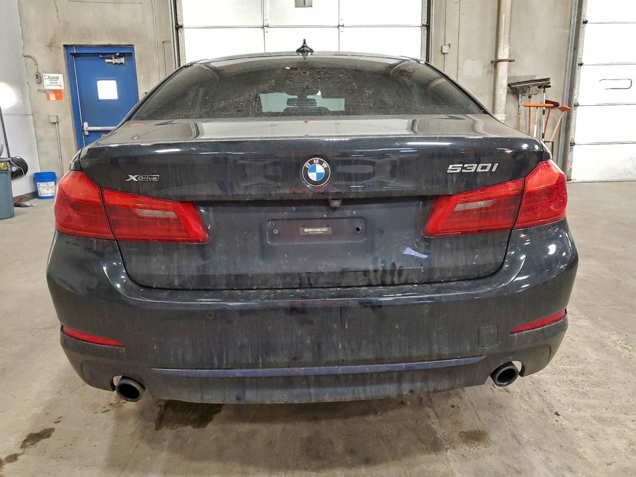 2019 BMW 530 XI photo 6