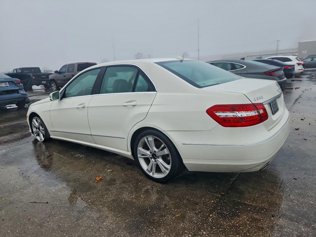 2012 MERCEDES-BENZ E 350 BLUETEC photo 2
