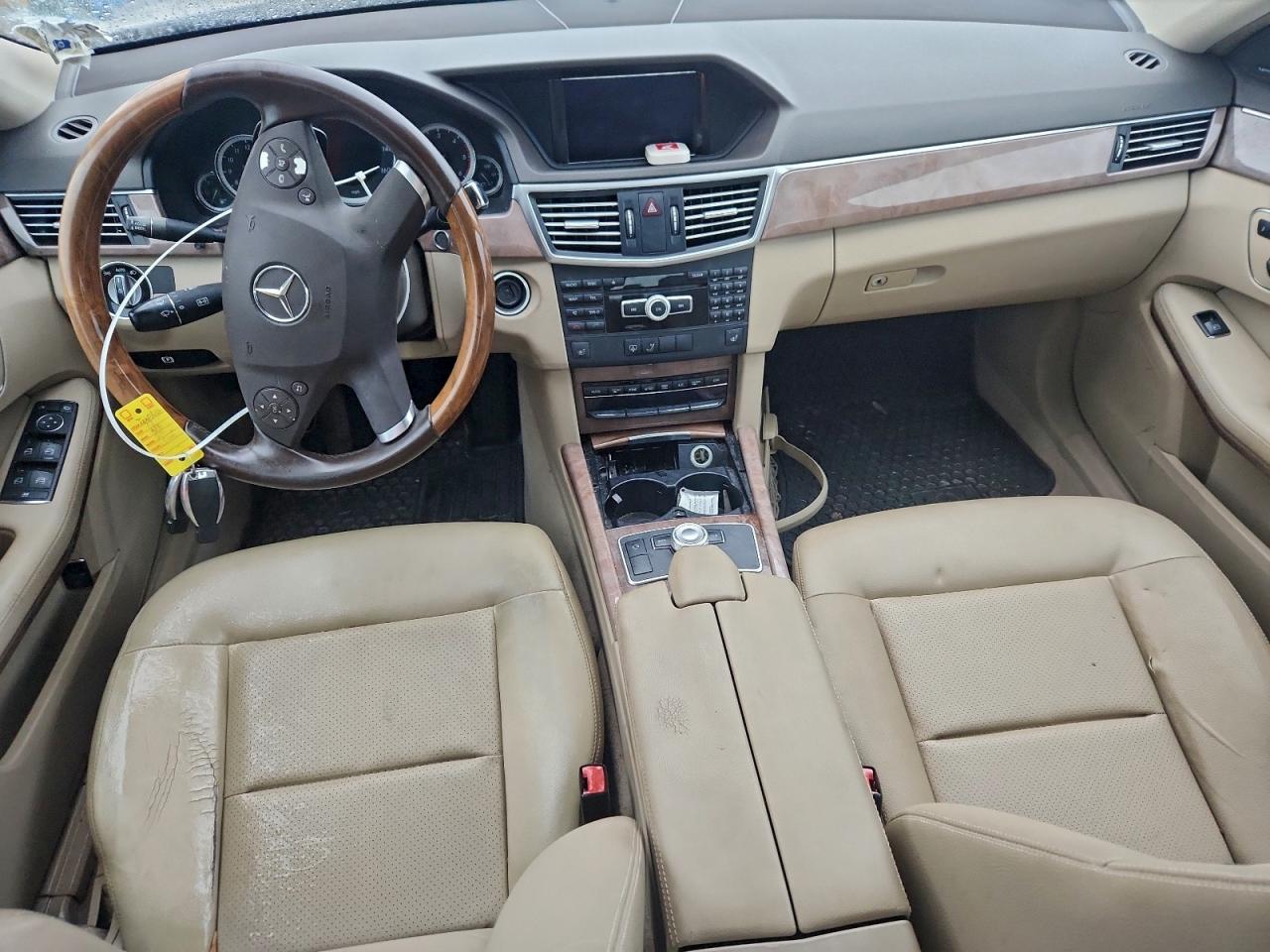 2012 MERCEDES-BENZ E 350 BLUETEC photo 8