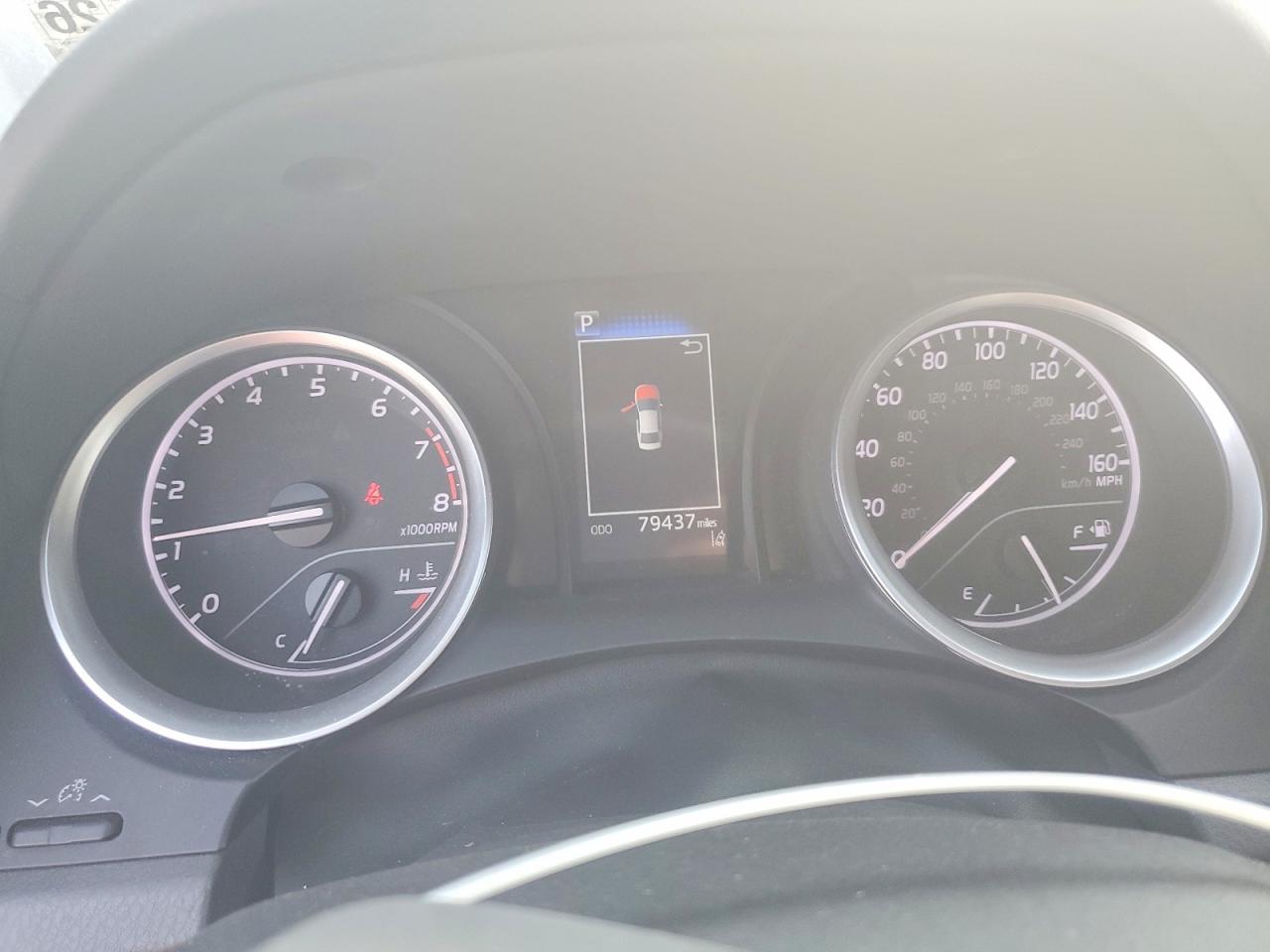 2022 TOYOTA CAMRY LE photo 9