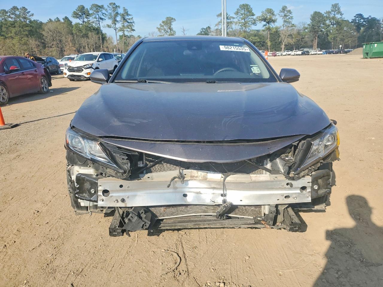 2022 TOYOTA CAMRY LE photo 5
