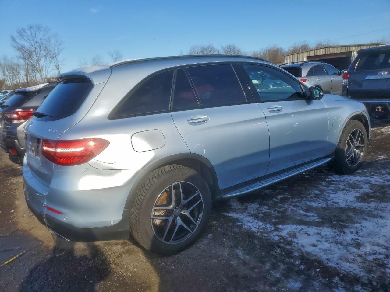 2017 MERCEDES-BENZ GLC 300 4MATIC photo 5