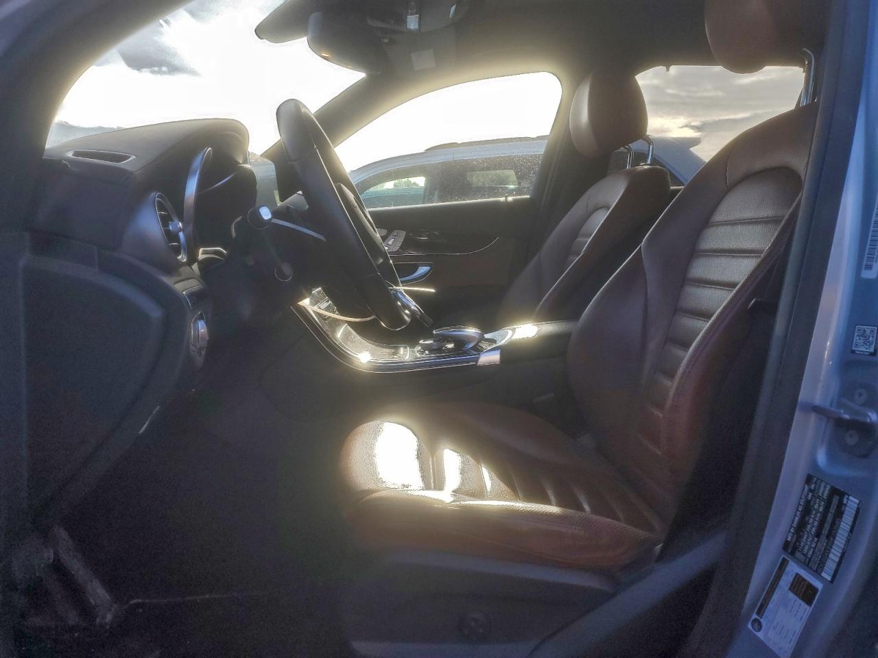 2017 MERCEDES-BENZ GLC 300 4MATIC photo 13