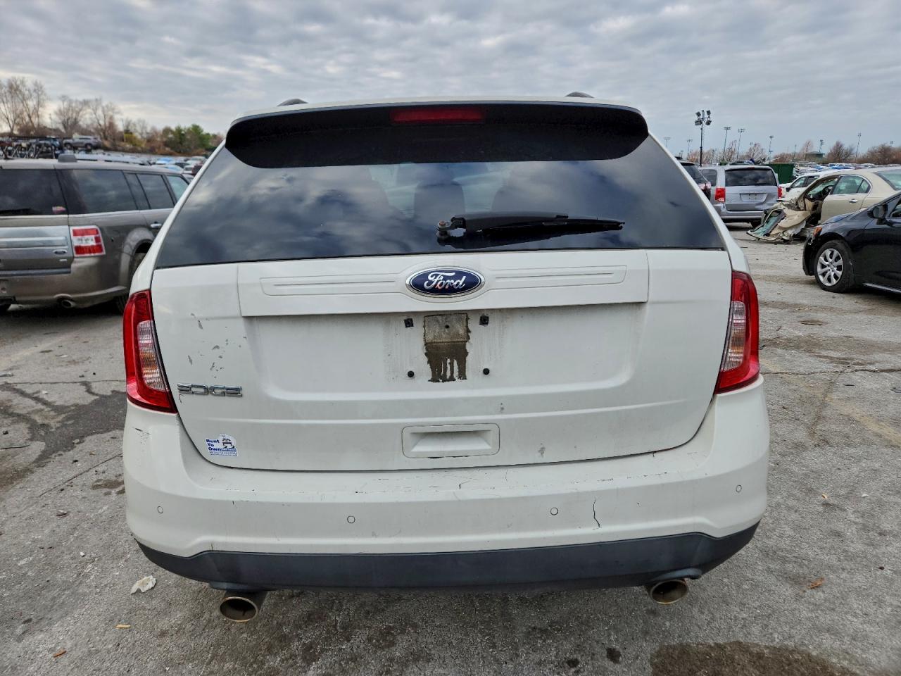 2013 FORD EDGE SE photo 6