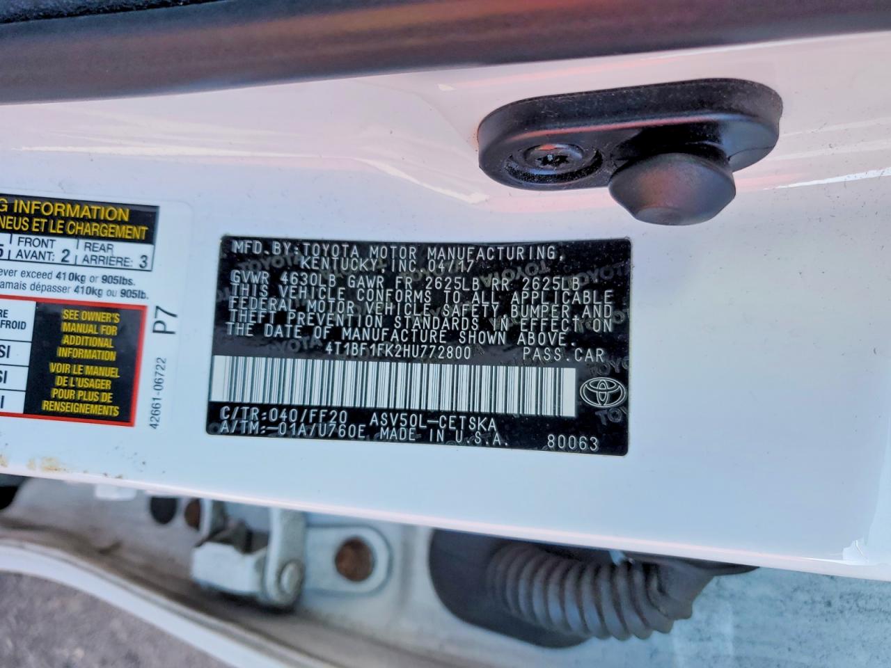 2017 TOYOTA CAMRY LE photo 12