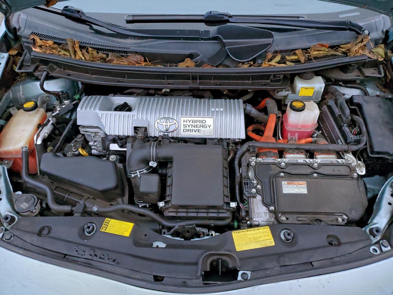 2014 TOYOTA PRIUS photo 11