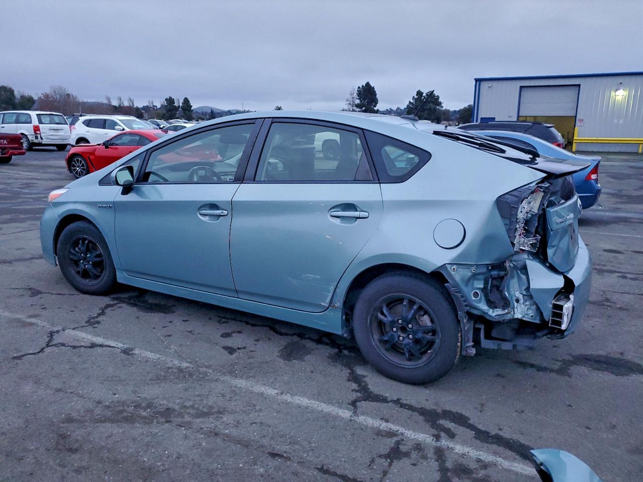 2014 TOYOTA PRIUS photo 2