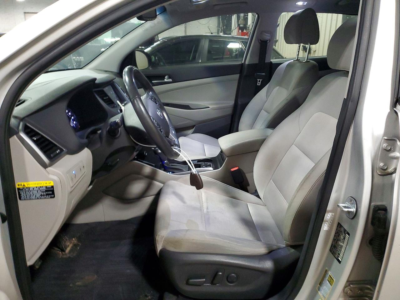 2018 HYUNDAI TUCSON VALUE photo 7