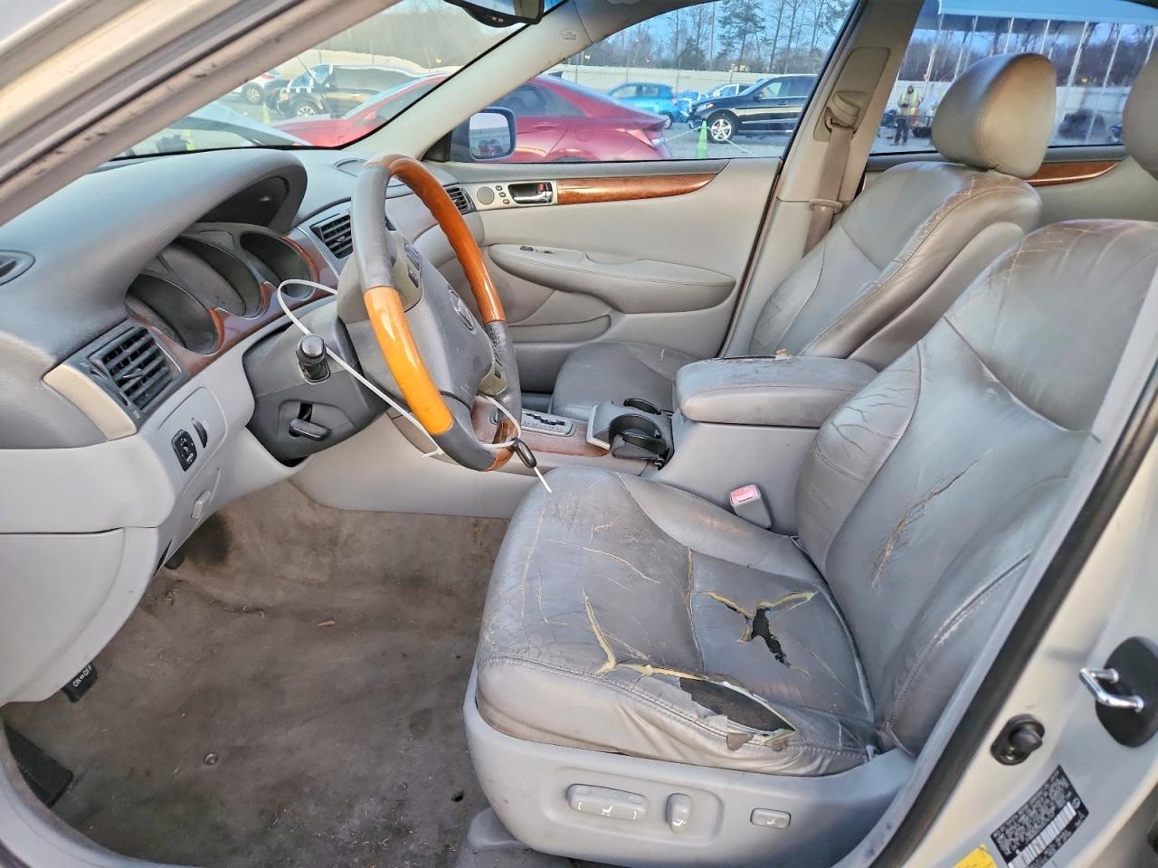 2005 LEXUS ES 330 photo 7