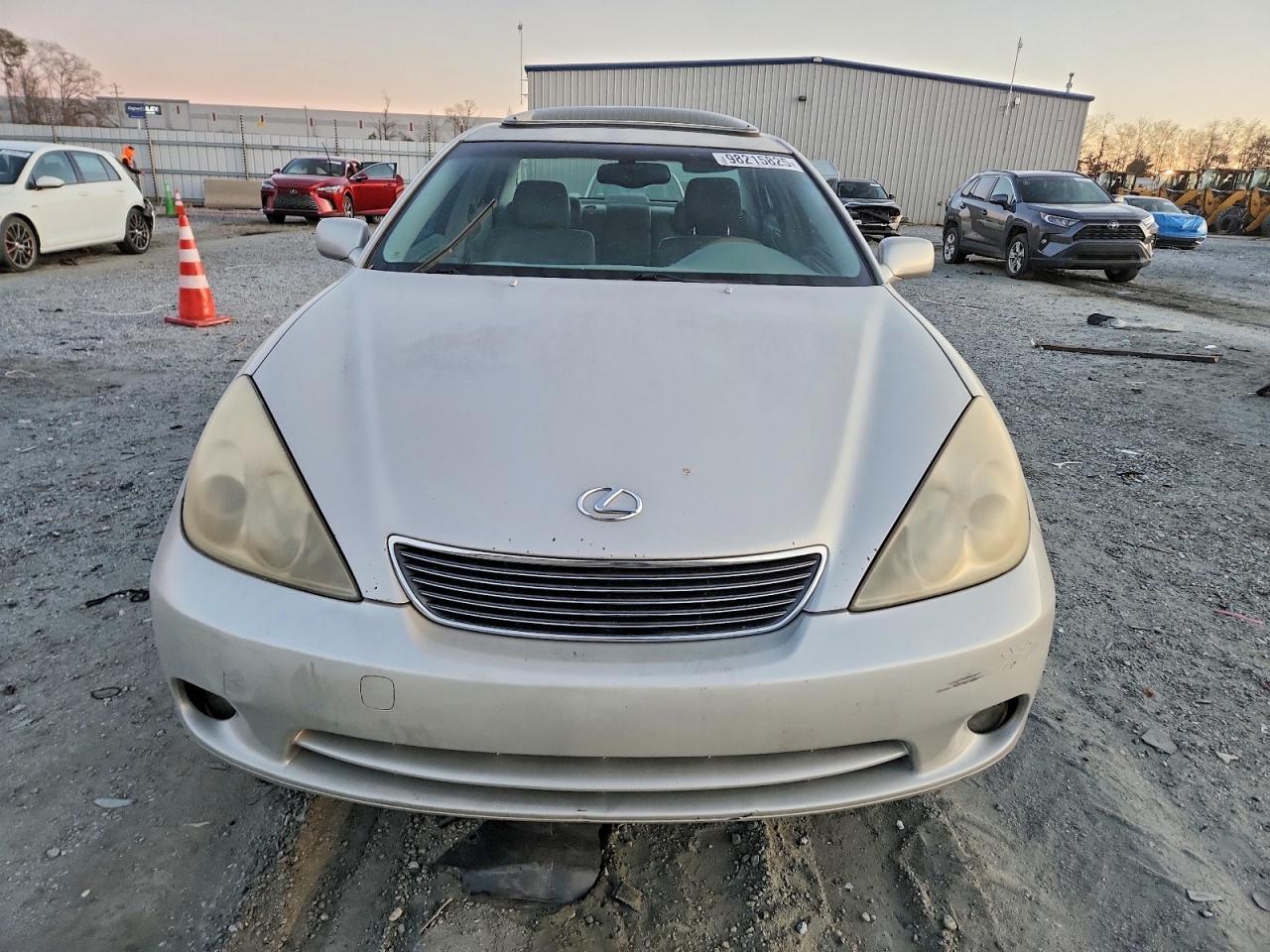 2005 LEXUS ES 330 photo 5