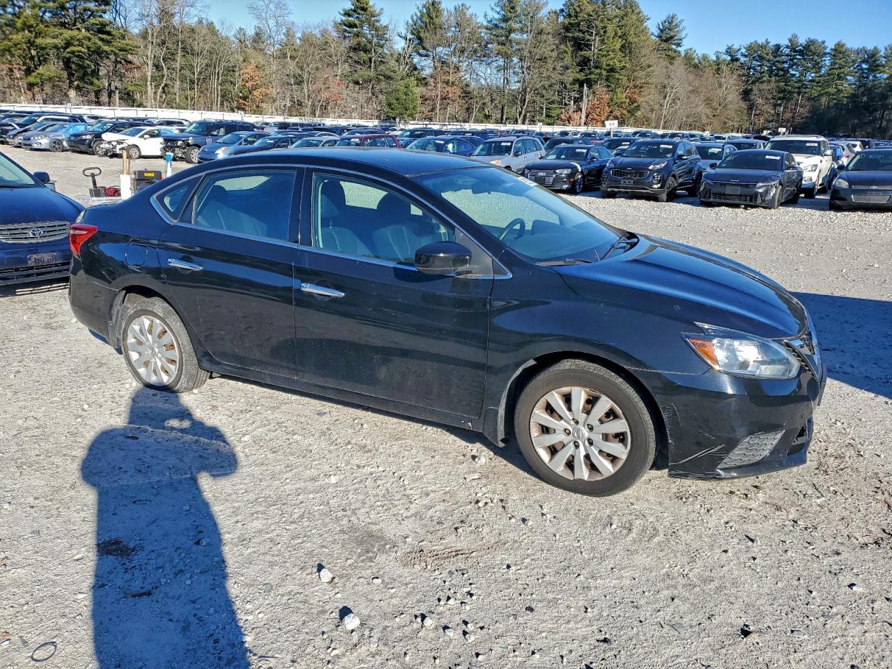 2017 NISSAN SENTRA S photo 4