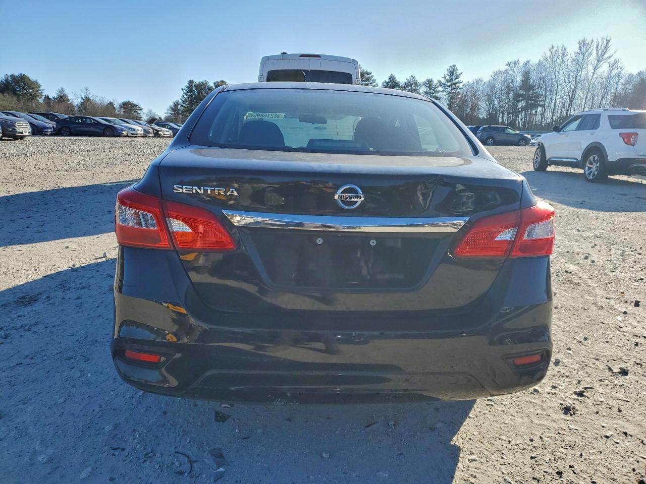 2017 NISSAN SENTRA S photo 6